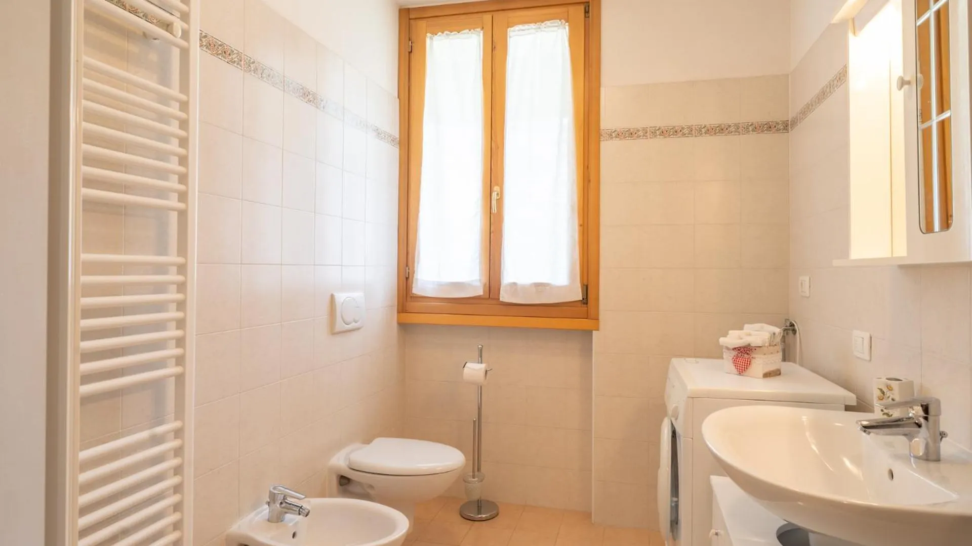 Appartamento Con Terrazzo Vista Monti A Cassina 크레메노 0*,  이탈리아